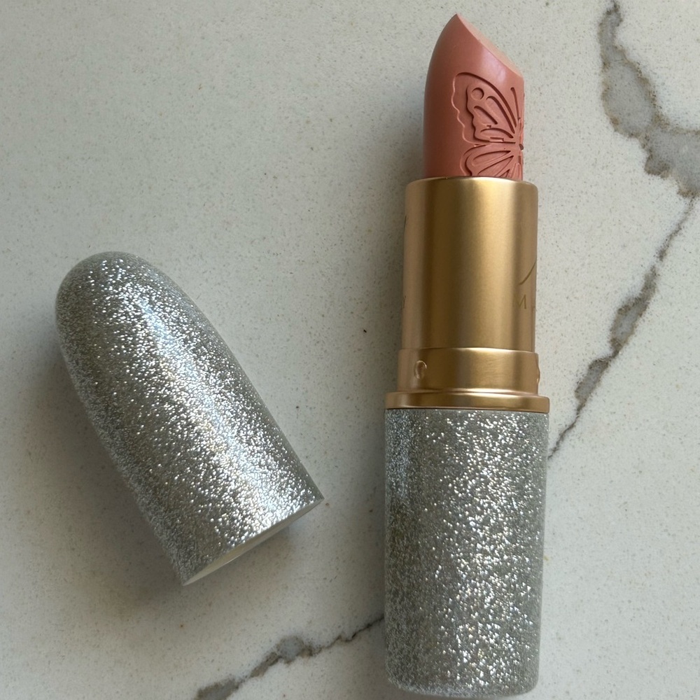 Mac cosmetics Mariah Carey lipstick - Dahhhlinggg